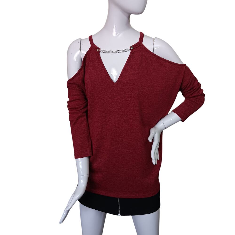 Select Fine Knit Top Size 6 Oversized Silver Chain Across Neckline Cold Shoulder